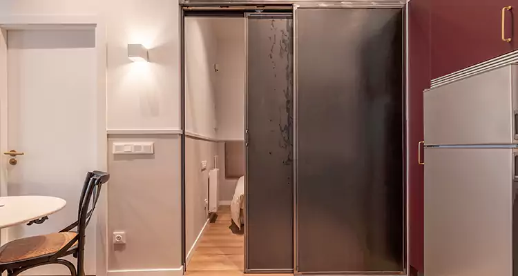 We Fix Closet Sliding Door in Vallejo, CA